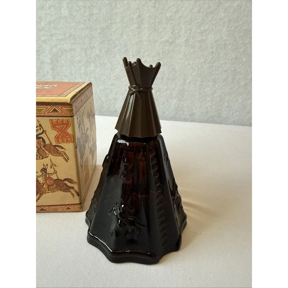 Vintage 1974 Avon Indian Tepee Decanter Bottle Full With Box Wild Country 4oz
